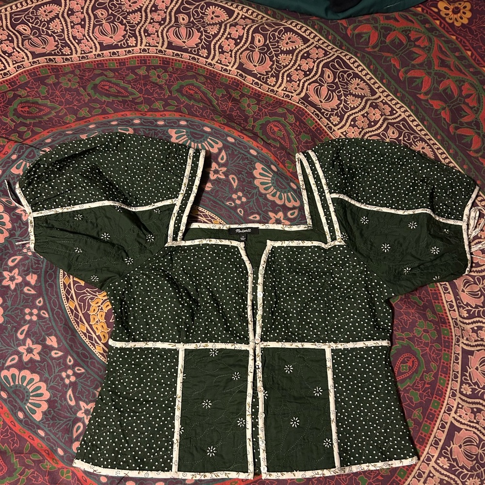 Madewell quilted patchwork Green Puffed Short Sleeve Blouse with button front